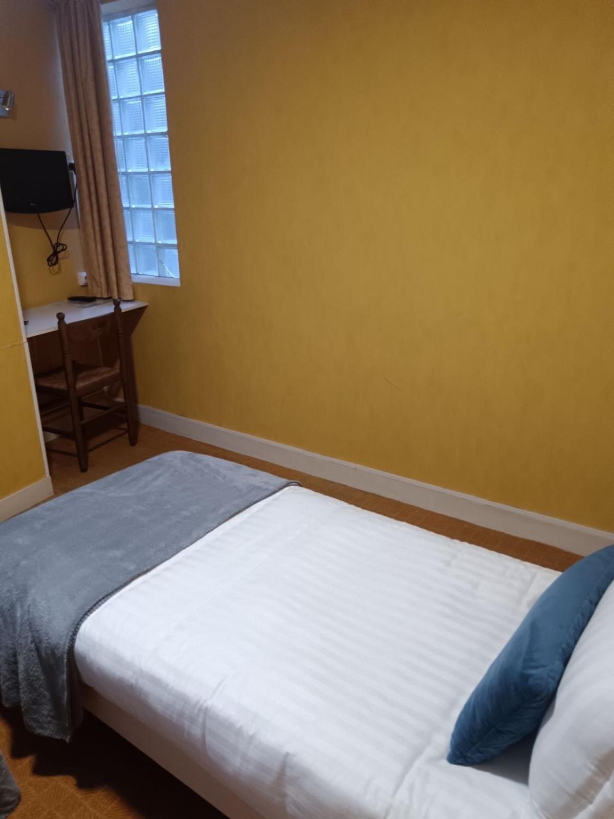 Le Declic Hotel Bayeux Bagian luar foto