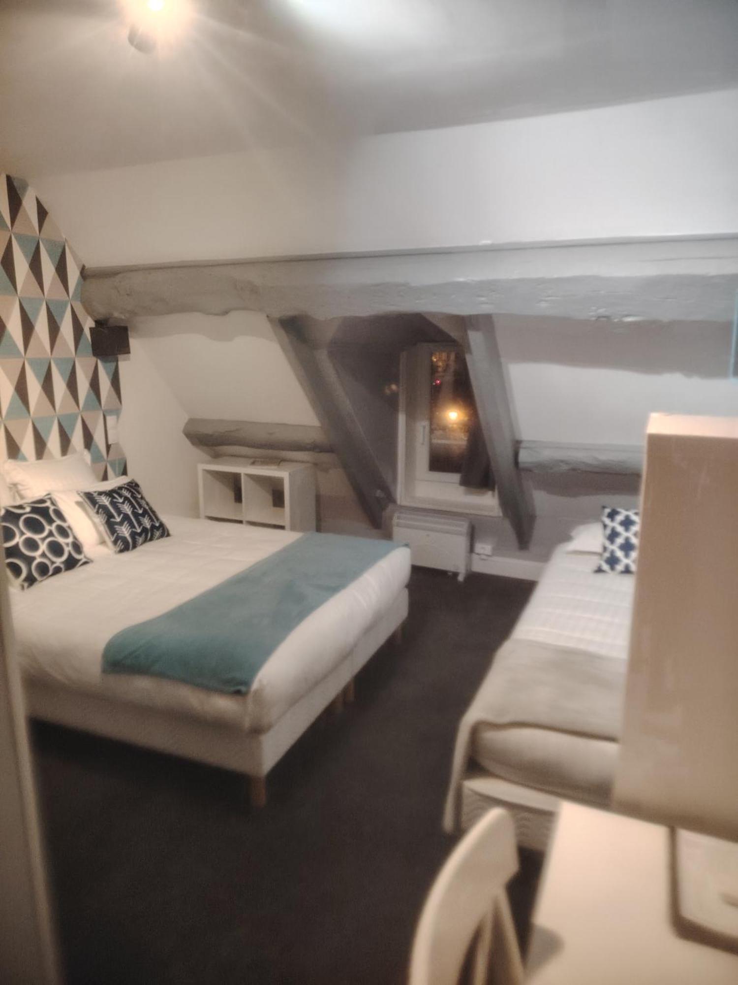Le Declic Hotel Bayeux Bagian luar foto