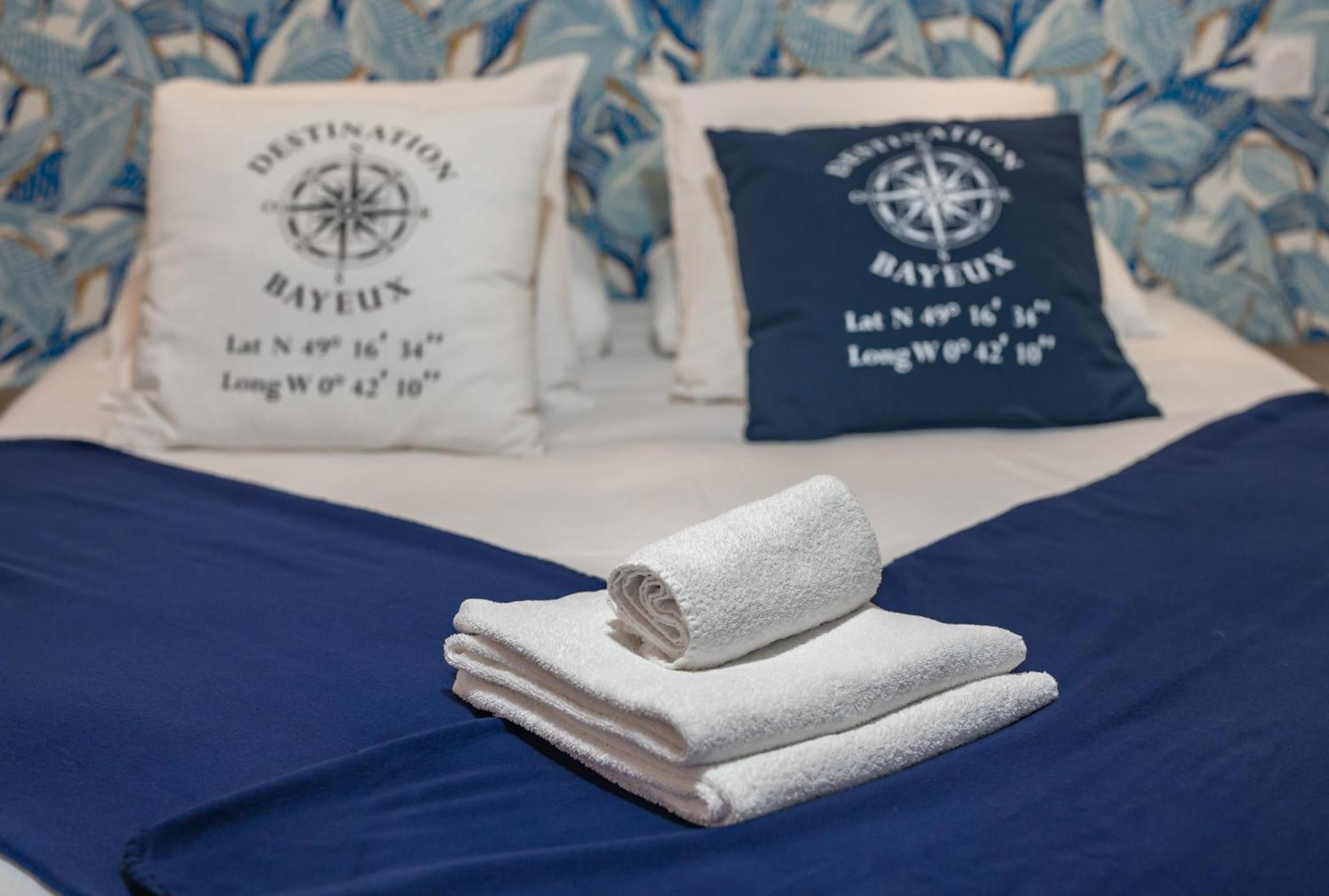 Le Declic Hotel Bayeux Bagian luar foto